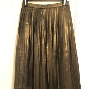 Abercrombie and Fitch Gold Pleated Midi Skirt